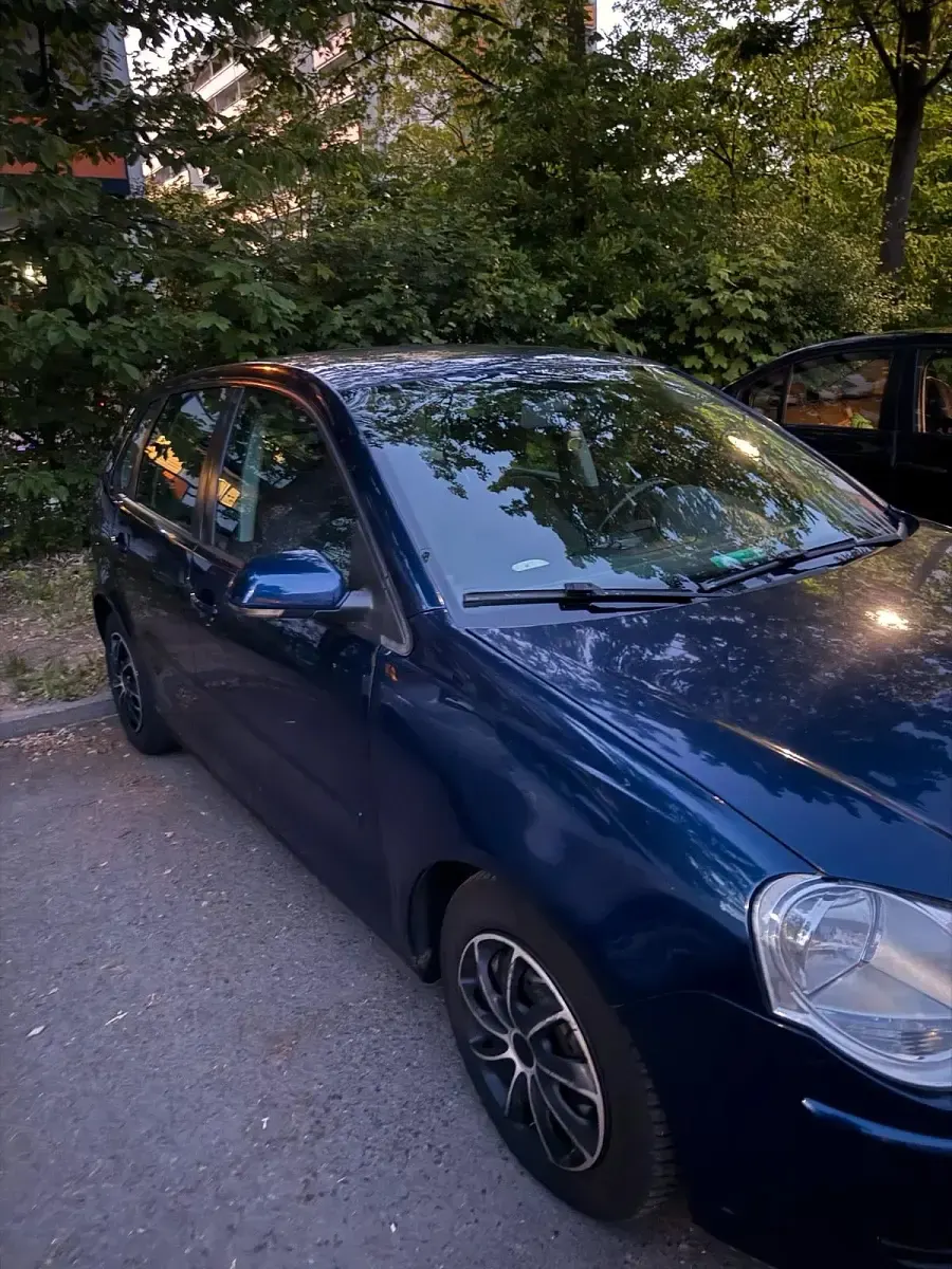 Gebraucht VW Polo 68 PS (50 kW) 2007 Blau Kleinwagen