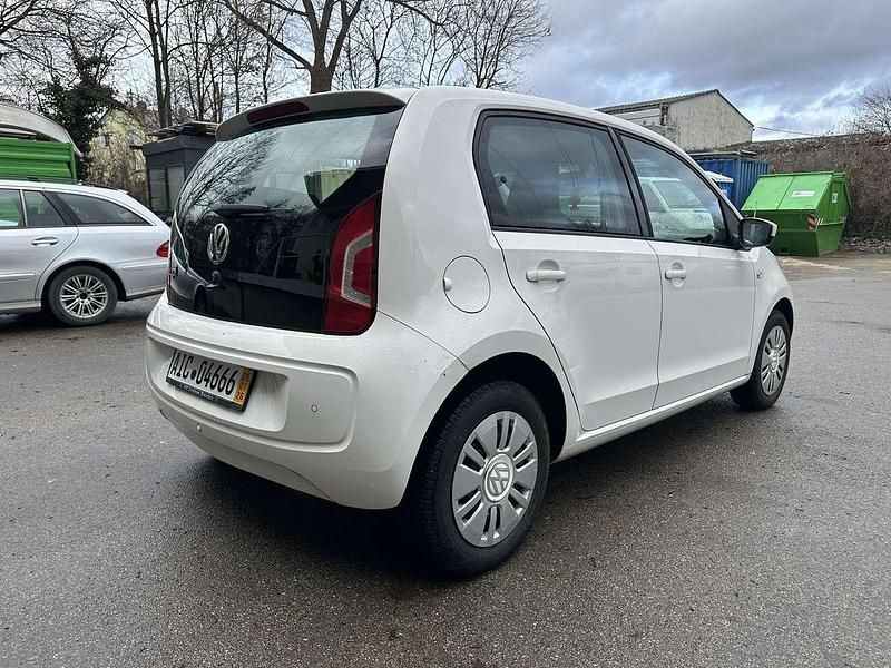 Second-hand VW up! 68 CP (50 kW) 2013 Hatchback