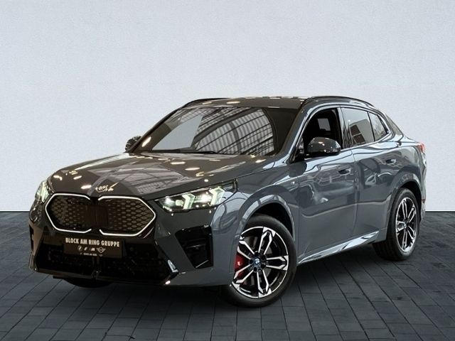 Gebraucht BMW iX2 M Sport 150 kW (204 PS) 2022 Andere farbe SUV