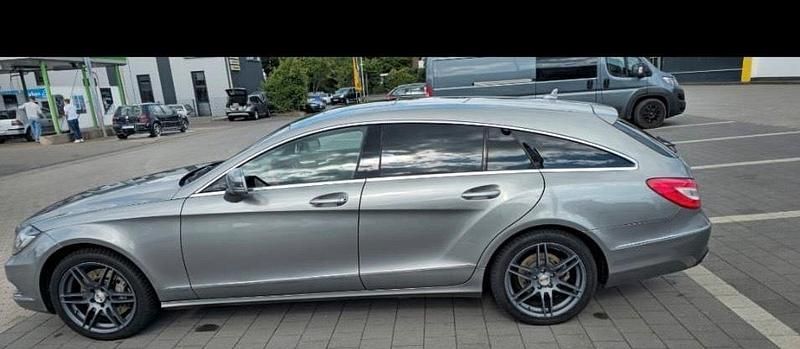 Gebraucht Mercedes CLS350 265 PS (194 kW) 2013 Grau Kombi