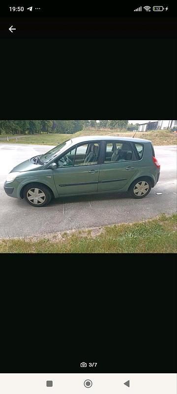 Andere farben Gebraucht 2005 Renault Scénic II Van / Kleinbus | 1.900 € - Bild 1/4