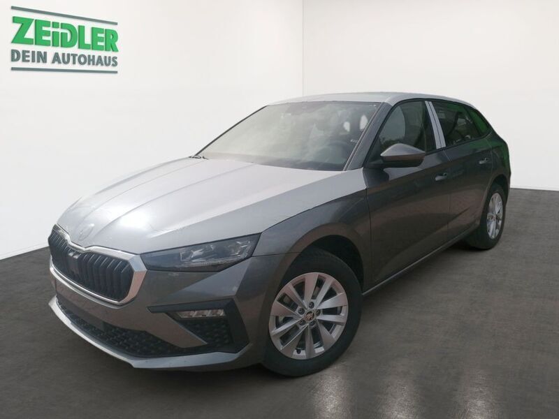 Grau Gebraucht 2024 Skoda Scala Selection Kleinwagen | 28.990 € - Bild 1/4