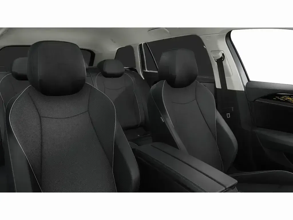 Gebraucht VW Passat Business 150 PS (110 kW) 2025 Grau Kombi