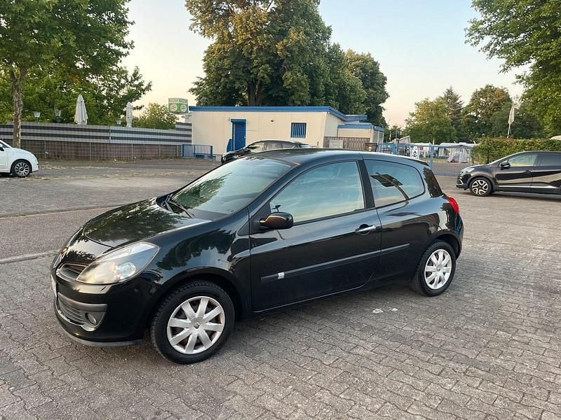Schwarz Gebraucht 2007 Renault Clio II Kleinwagen | 2.450 € (Fairer Preis) - Bild 1/4