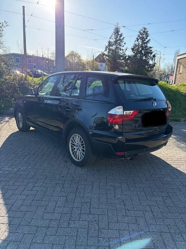 Gebraucht BMW X3 143 PS (105 kW) 2009 Schwarz SUV