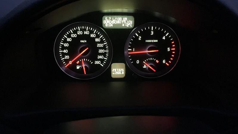 Gebraucht Volvo C30 Kinetic 114 PS (83 kW) 2009 Silber Kleinwagen