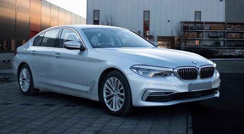 Gebraucht BMW 540 Luxury Line 320 PS (235 kW) 2018 Silber Limousine