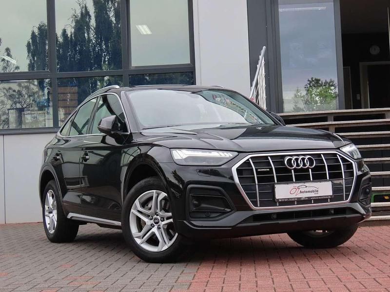 Mythosschwarz metallic Gebraucht 2022 Audi Q5 Sportback Advanced SUV | 29.900 € - Bild 1/4