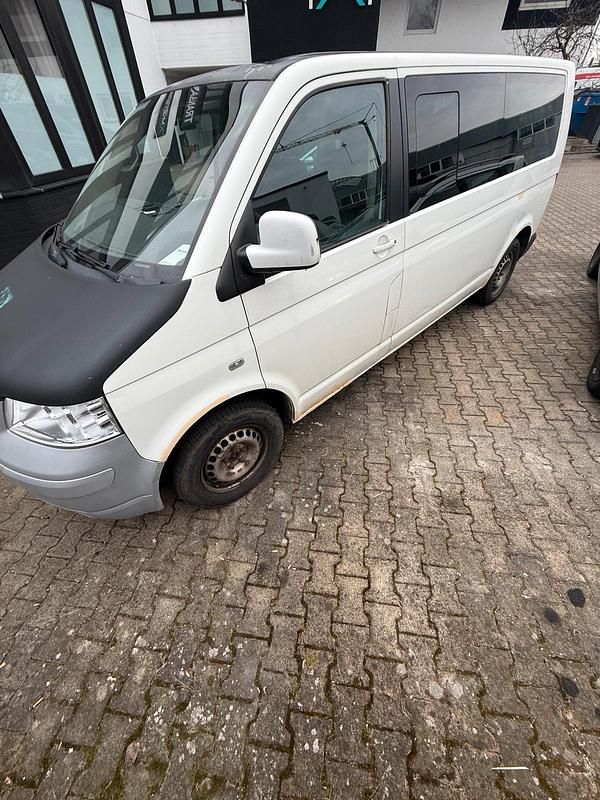 Gebraucht VW T5 75 PS (55 kW) 2006 Weiß Van