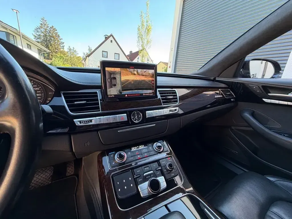 Gebraucht Audi A8L Ambiente 385 PS (283 kW) 2014 Braun Limousine