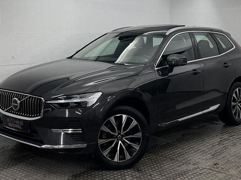 Gebraucht Volvo XC60 Plus 271 PS (199 kW) 2023 Platinum grey (metallic) SUV