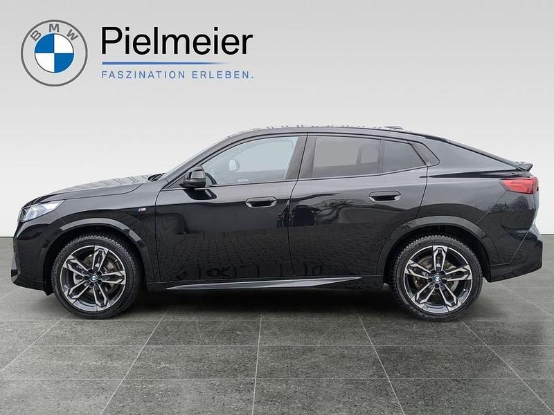 Gebraucht BMW X2 M Sport 170 PS (125 kW) 2025 Schwarz SUV