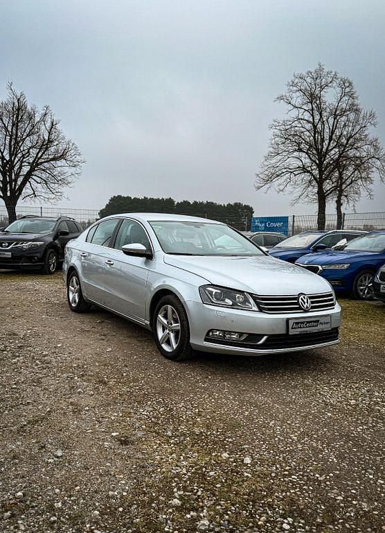 Gebraucht VW Passat Comfortline 140 PS (102 kW) 2014 Silber Limousine
