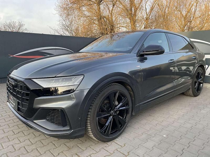 Gebraucht Audi Q8 Ambiente 286 PS (210 kW) 2019 Daytonagrau perleffekt SUV