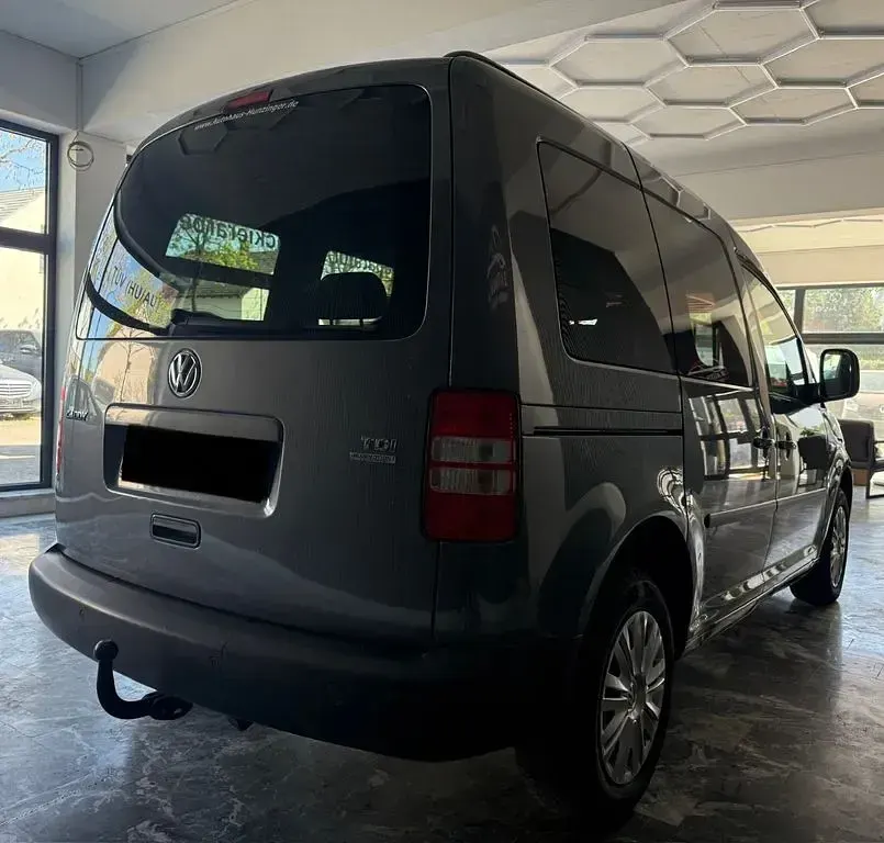 Używany VW Caddy Trendline 102 KM (75 kW) 2015 Szary Minivan