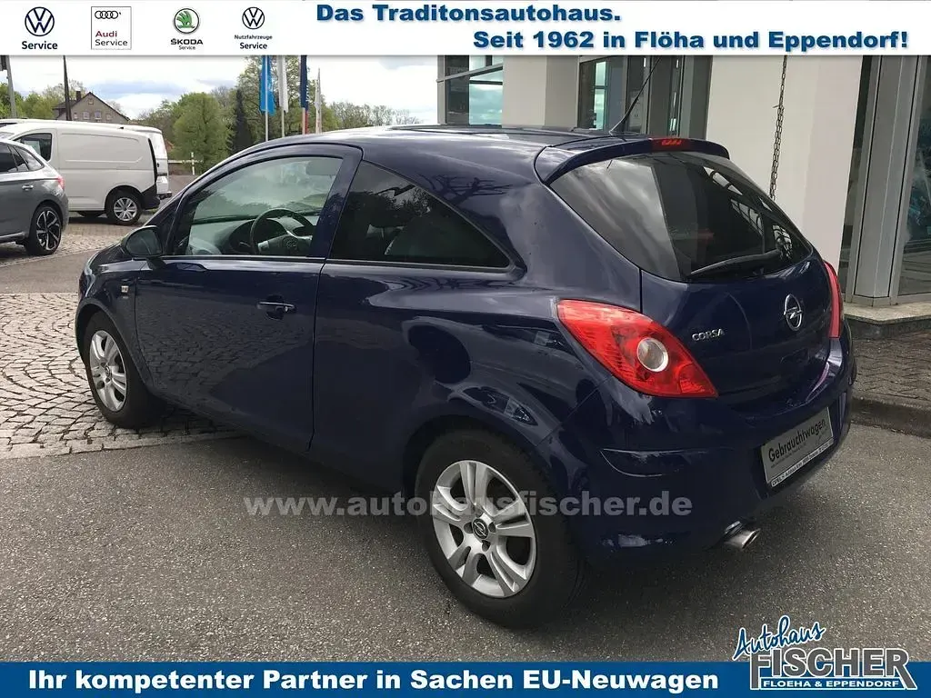 Gebraucht Opel Corsa Satellite 87 PS (63 kW) 2011 Royalblau Kleinwagen