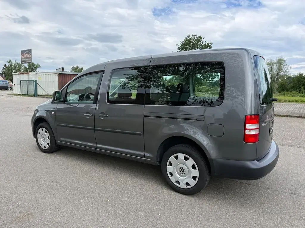 Gebraucht VW Caddy Maxi Trendline 105 PS (77 kW) 2014 Grau Van / Kleinbus