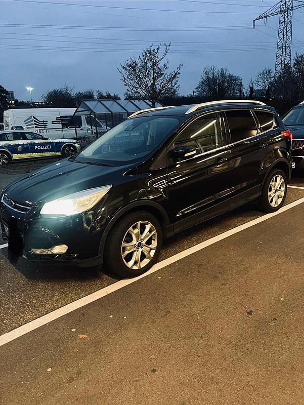 Gebraucht Ford Kuga 2014 Schwarz SUV