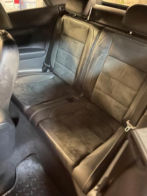 Gebraucht VW Golf 101 PS (74 kW) 2011 Weiß Cabrio