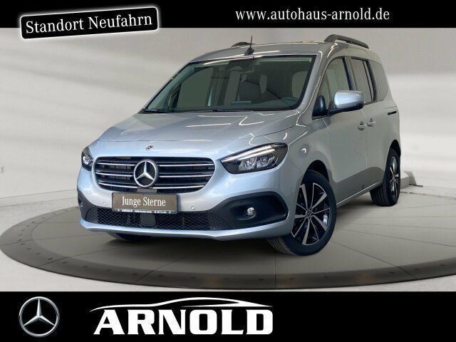 Silber (helvinsilber) Neu 2025 Mercedes 180 Progressive Limousine | 33.350 € (Guter Preis) - Bild 1/4