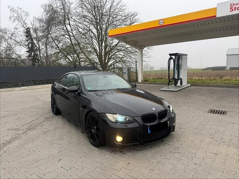 Schwarz Gebraucht 2007 BMW 325 M Sport Coupé | 4.300 € - Bild 1/4