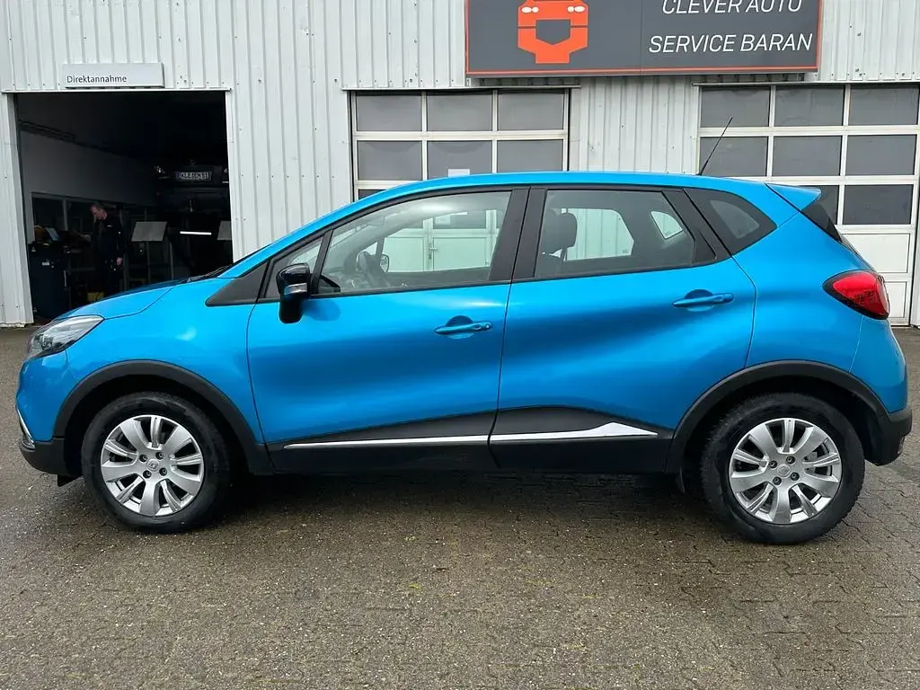 Gebraucht Renault Captur Dynamique 90 PS (66 kW) 2015 Blau SUV