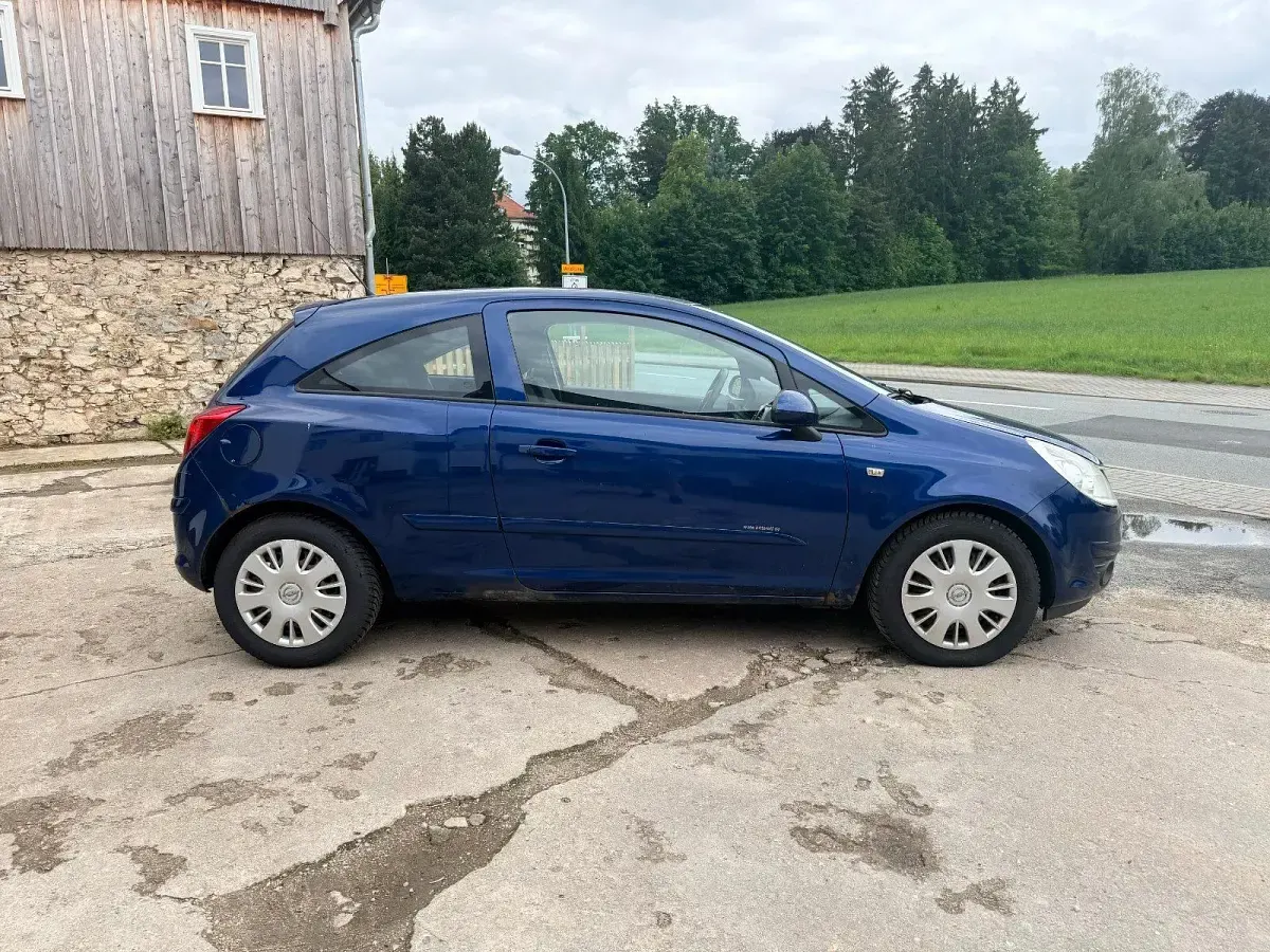 Gebraucht Opel Corsa 80 PS (58 kW) 2007 Kleinwagen