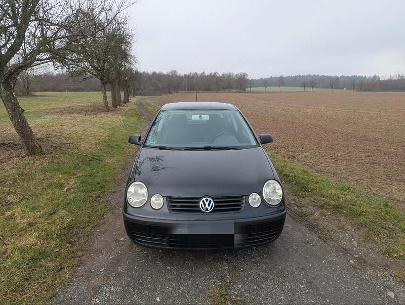 Gebraucht VW Polo 54 PS (39 kW) 2003 Schwarz Kleinwagen