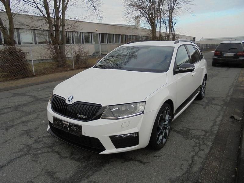 Gebraucht Skoda Octavia RS 220 PS (161 kW) 2015 Weiß Kombi
