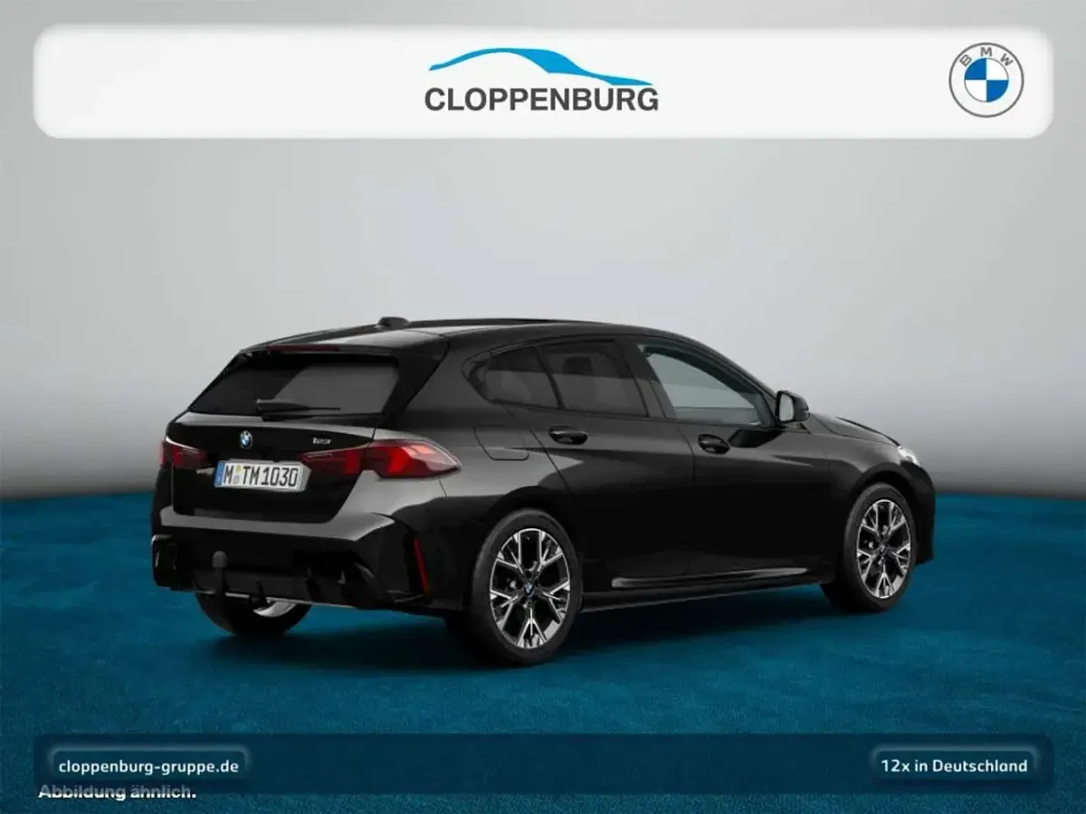 Neu BMW 123 218 PS (160 kW) 2026 Black sapphire Kleinwagen