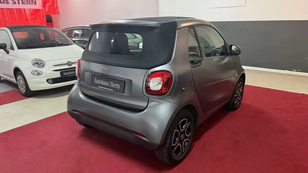Gebraucht Smart ForTwo Cabrio 71 PS (52 kW) 2017 Titania grey Cabrio