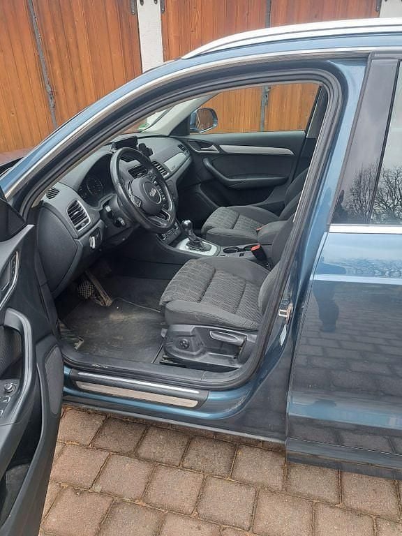 Gebraucht Audi Q3 Design 150 PS (110 kW) 2018 Blau SUV