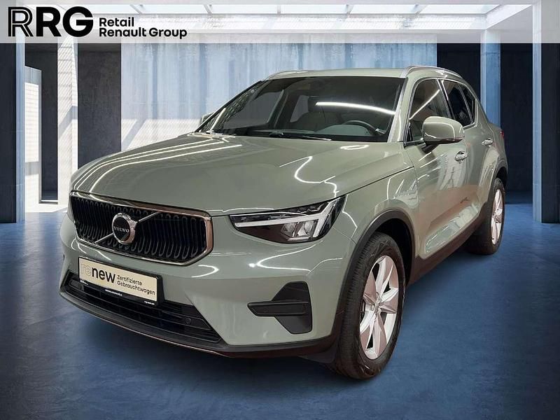 Gebraucht Volvo XC40 Core 130 PS (95 kW) 2024 Sage green SUV