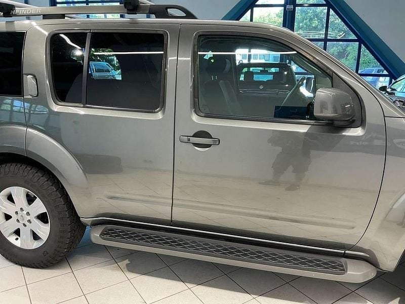 Grau Gebraucht 2007 Nissan Pathfinder SE SUV | 5.550 € (Fairer Preis) - Bild 1/4