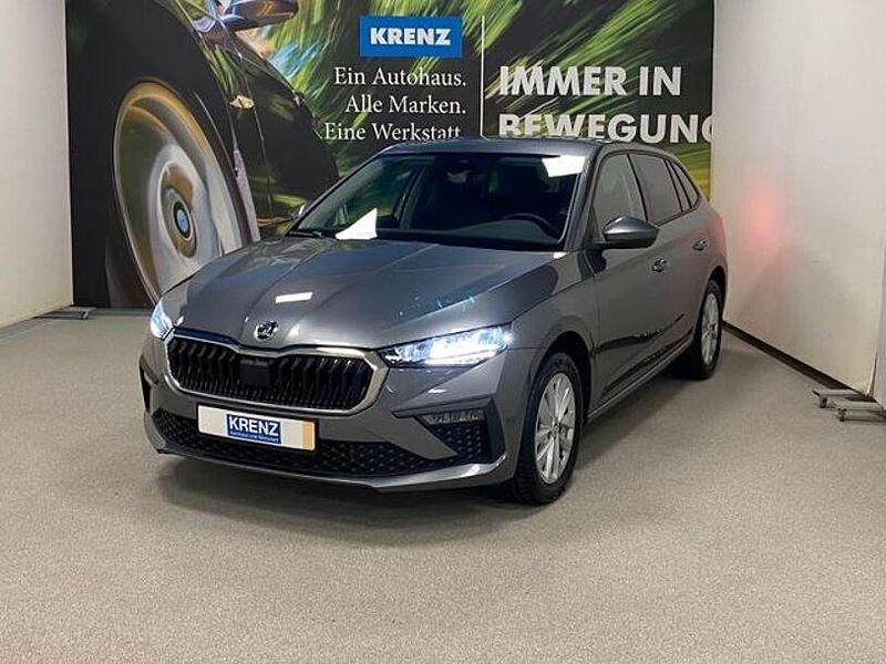 Grau Gebraucht 2024 Skoda Scala Selection Kleinwagen | 25.990 € (Etwas zu teuer) - Bild 1/3