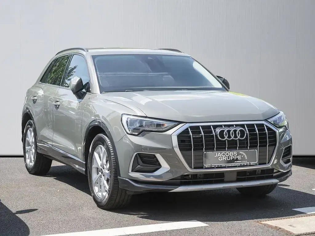 Gebraucht Audi Q3 Advanced 190 PS (139 kW) 2022 Grau SUV