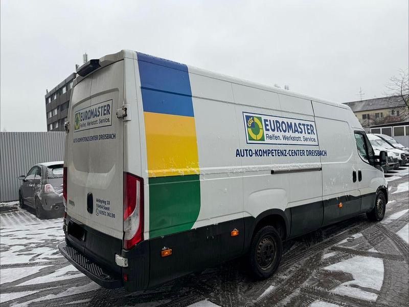 Gebraucht Iveco Daily 136 PS (100 kW) 2017 Van / Kleinbus