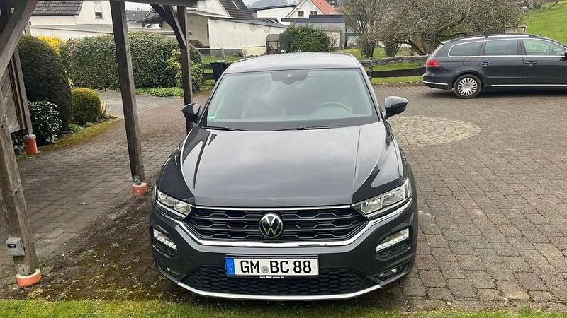 Gebraucht VW T-Roc Active 150 PS (110 kW) 2021 Grau SUV