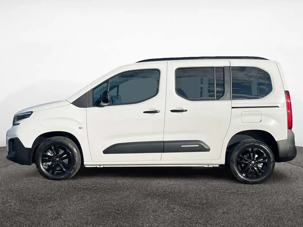 Neu Citroën Berlingo 131 PS (96 kW) 2025 Eisweiß Van / Kleinbus