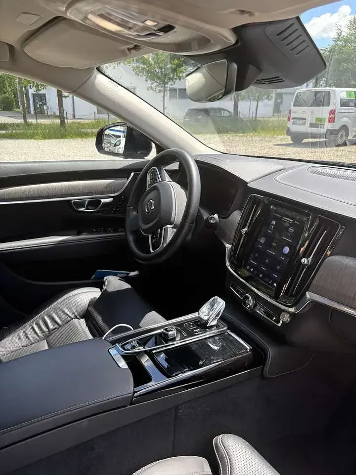 Gebraucht Volvo V90 Plus 253 PS (186 kW) 2022 Schwarz Kombi