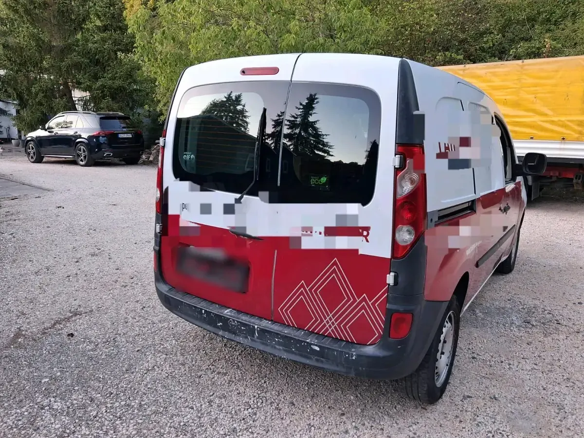 Gebraucht Renault Kangoo 68 PS (50 kW) 2010 Weiß Van / Kleinbus