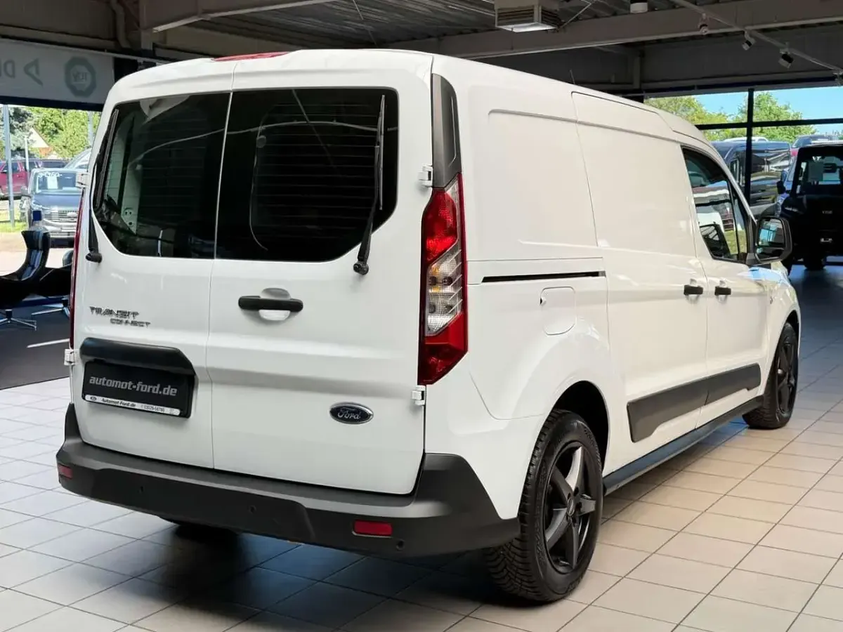 Gebraucht Ford Transit Trend 101 PS (74 kW) 2023 Frozen white Kombi