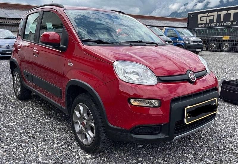 Rot Gebraucht 2016 Fiat Panda 4x4 Rock Kleinwagen | 7.999 € (Guter Preis) - Bild 1/4