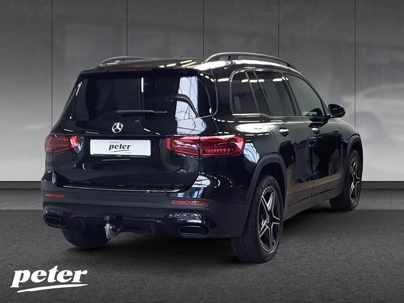 Gebraucht Mercedes GLB200 AMG 150 PS (110 kW) 2025 Metalliclack mountaingrau SUV