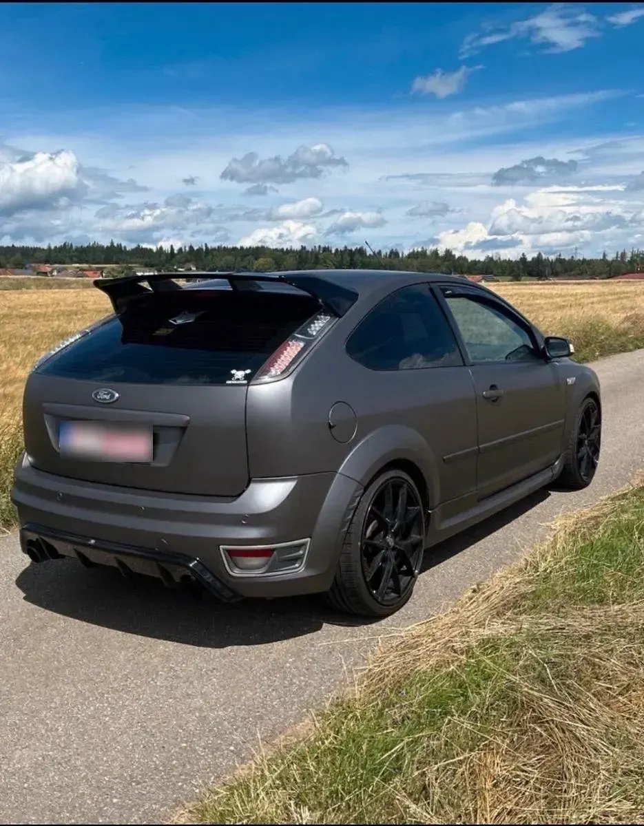 Gebraucht Ford Focus ST 226 PS (166 kW) 2006 Orange Limousine