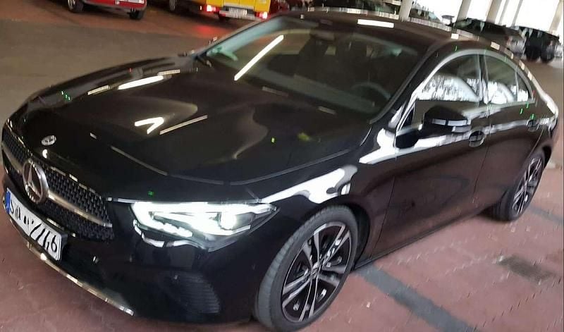 Gebraucht 2024 Mercedes CLA180 Advanced Limousine | 28.500 € (Superpreis) - Bild 1/4