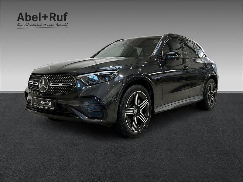 Gebraucht Mercedes GLC220 AMG 197 PS (144 kW) 2026 Grau SUV