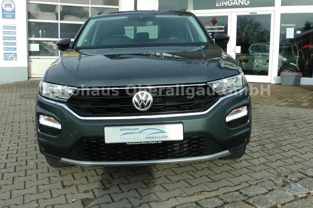 Gebraucht VW T-Roc IQ Drive 150 PS (110 kW) 2019 Grau SUV