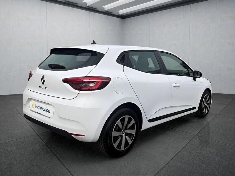 Gebraucht Renault Clio V 90 PS (66 kW) 2022 Weiß Kleinwagen