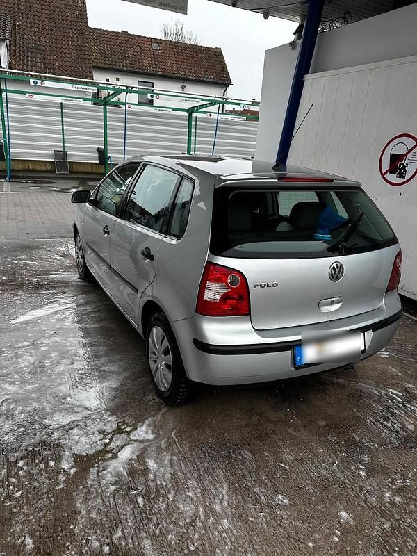Gebraucht VW Polo 54 PS (39 kW) 2003 Grau Kleinwagen
